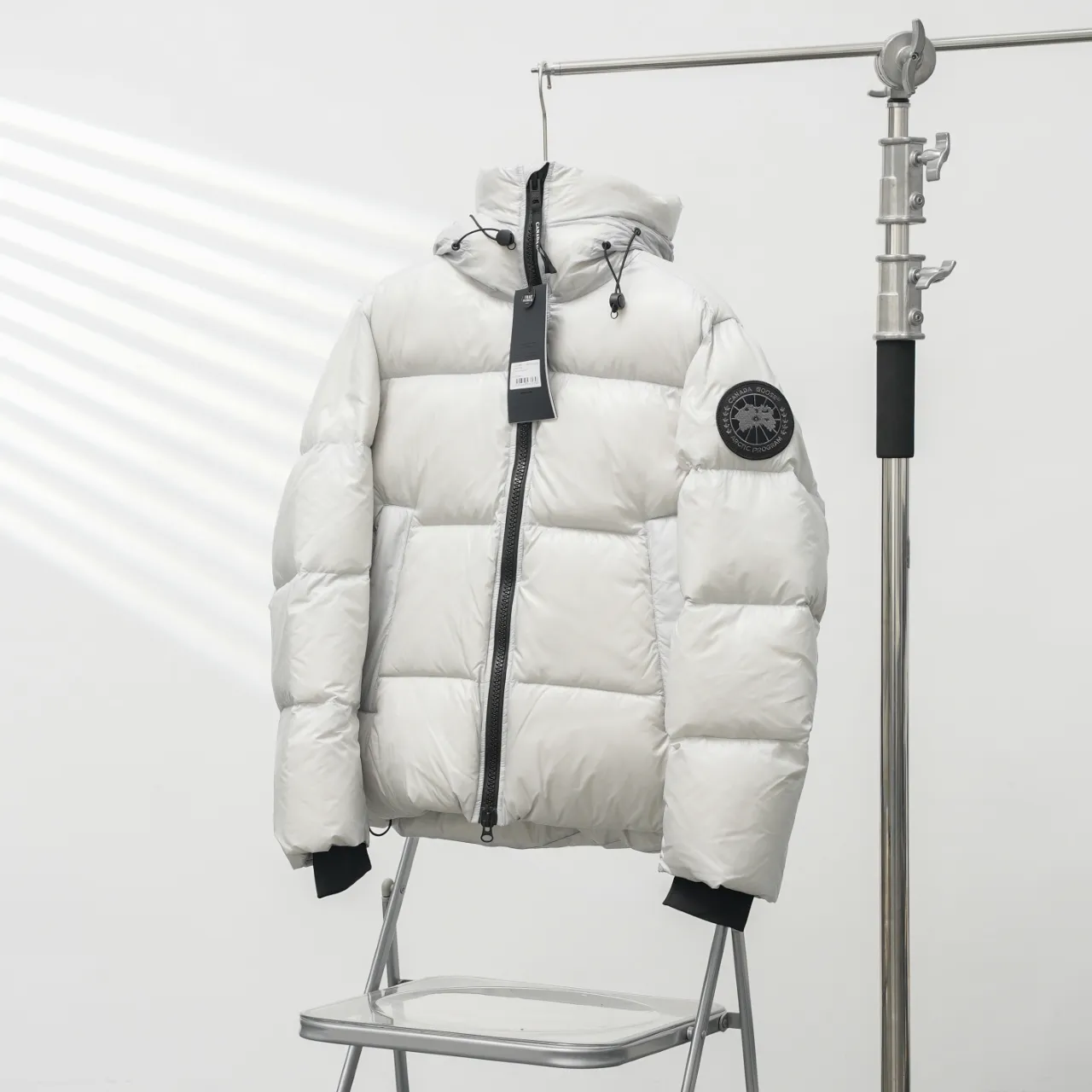 P780 CANADA GOOSE丨Canada Goose 2252 Puff Hooded Down Jacket Color: Gray White Black Label Size: XS-XXL